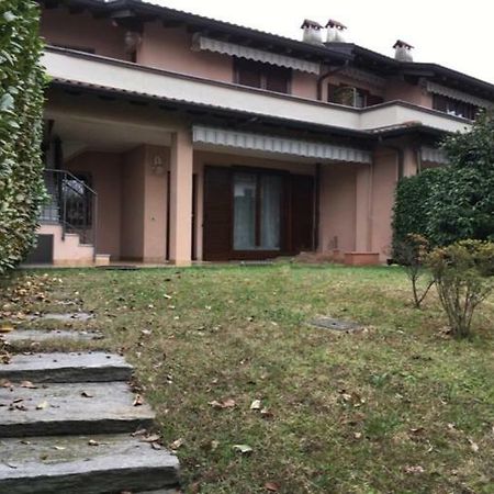 Lakeside Lago Maggiore Monvalle المظهر الخارجي الصورة